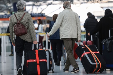 Ältere Passagiere: Flughäfen müssen sich umstellen