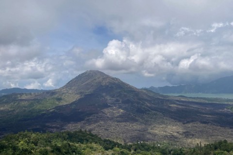 Bali: Gouverneur will Besteigen der heiligen Berge verbieten