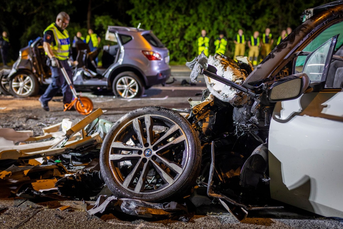 Bei einem Verkehrsunfall in Hannover starben fünf Menschen.