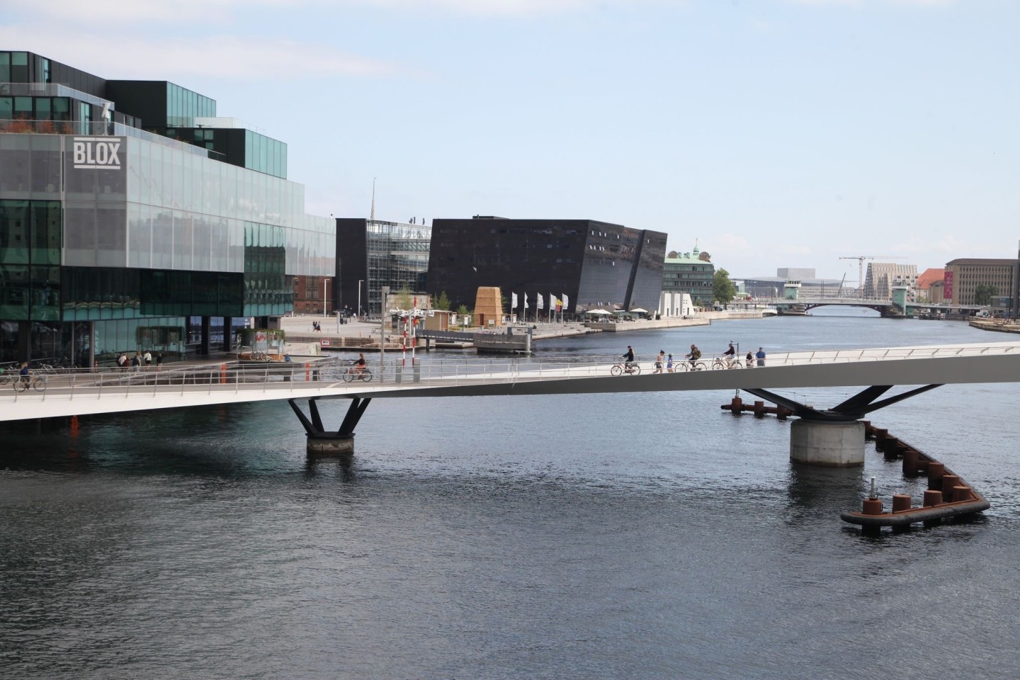 Die Lille Langebro (Kleine Lange Brücke), die über Kopenhagens inneren Hafen führt. Die dänische Hauptstadt richtet in den kommenden Tagen den 28. Weltkongress der Architekten aus.
