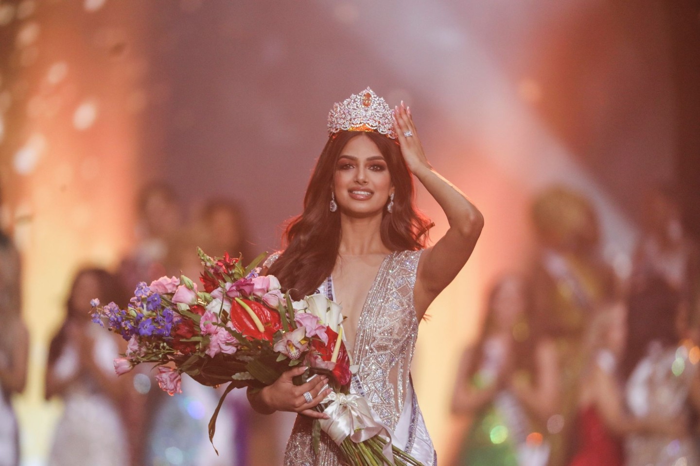 Harnaaz Sandhu (Miss Indien) wird in Eilat zur «Miss Universum» gekrönt.