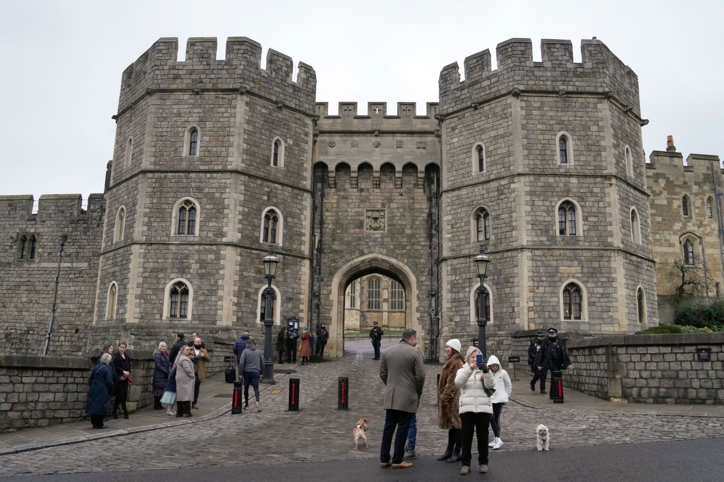 Mit einer Armbrust bewaffnet wurde der damals 19-Jährige auf dem Gelände der Queen-Residenz Schloss Windsor gefasst.