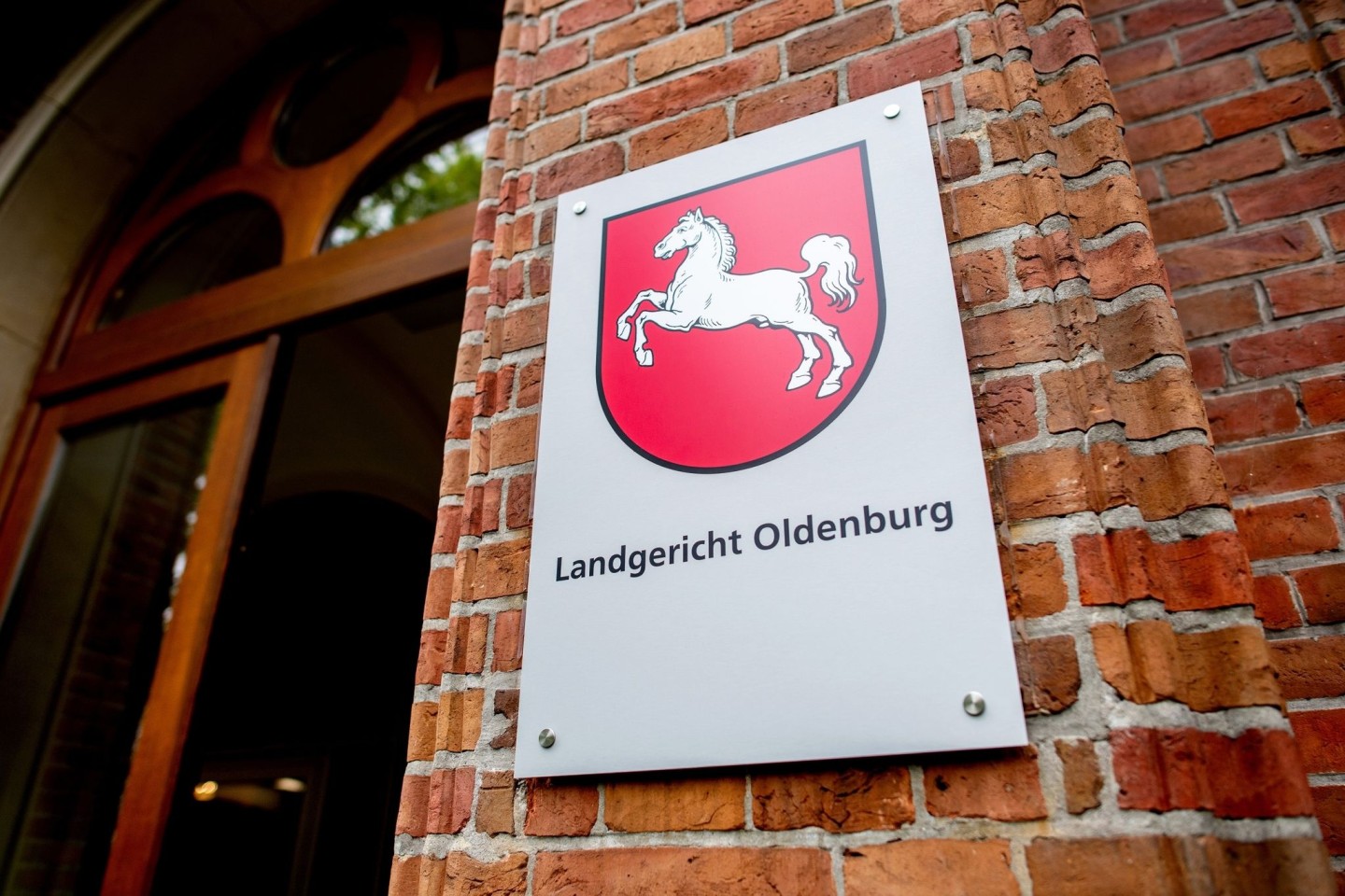 Im Landgericht Oldenburg fiel das Urteil gegen einen mutmaßlichen Vergewaltiger.