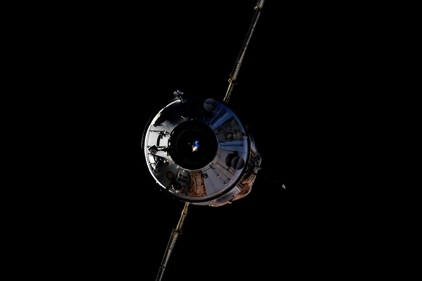 Das Nauka-Modul vor dem Andocken an die Internationale Raumstation (ISS).