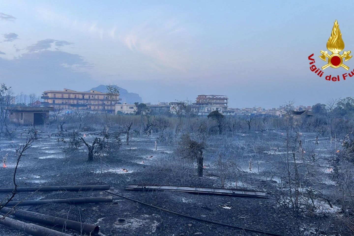 Brände auf Sizilien: Der nördliche Teil der Mittelmeerinsel ist besonders betroffen.