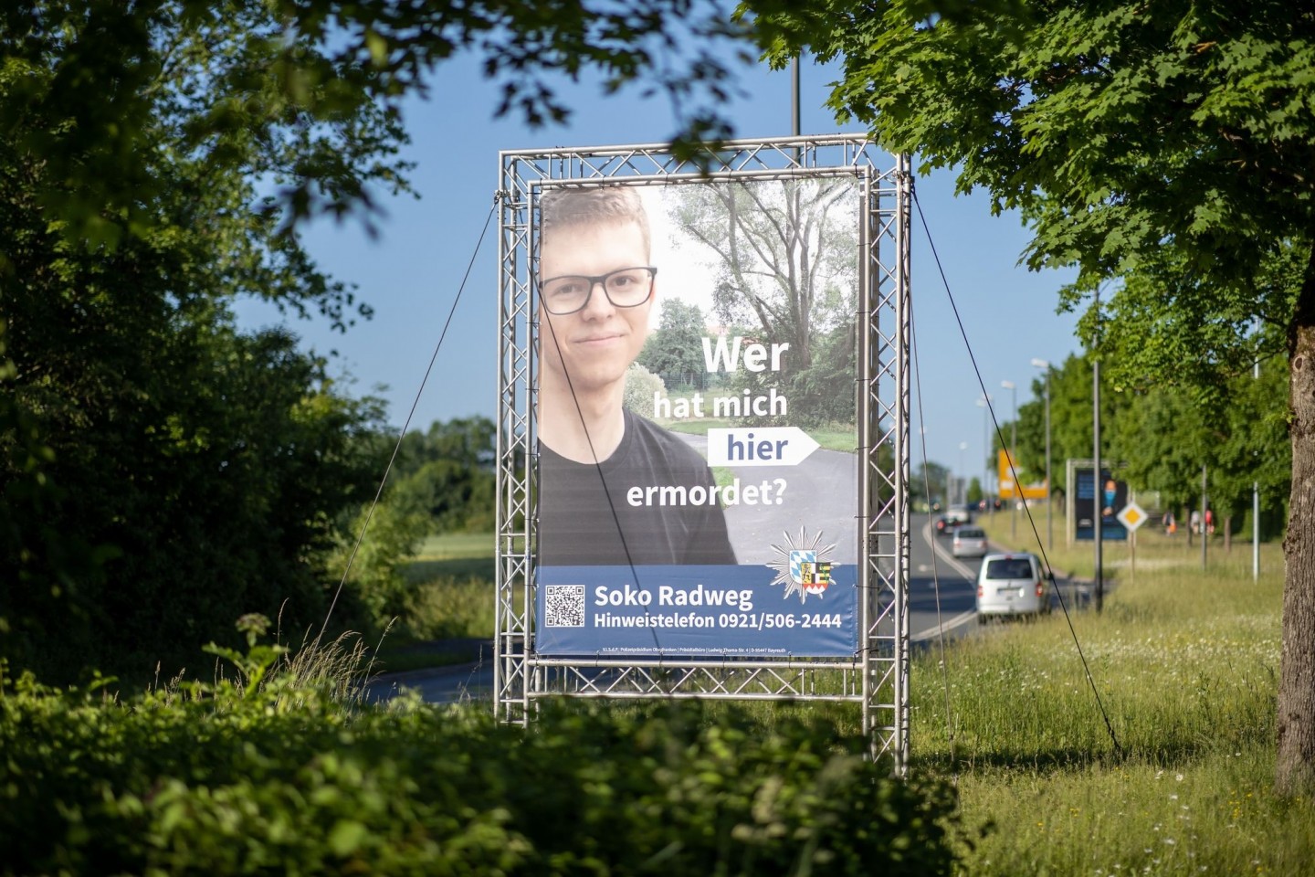 Auch eine Ausstrahlung in der ZDF-Sendung «Aktenzeichen XY... ungelöst» brachte keine Erkenntnisse: Jetzt sollen Plakate helfen, den Mord an einem 24-Jährigen aus Bayreuth aufzuklären.