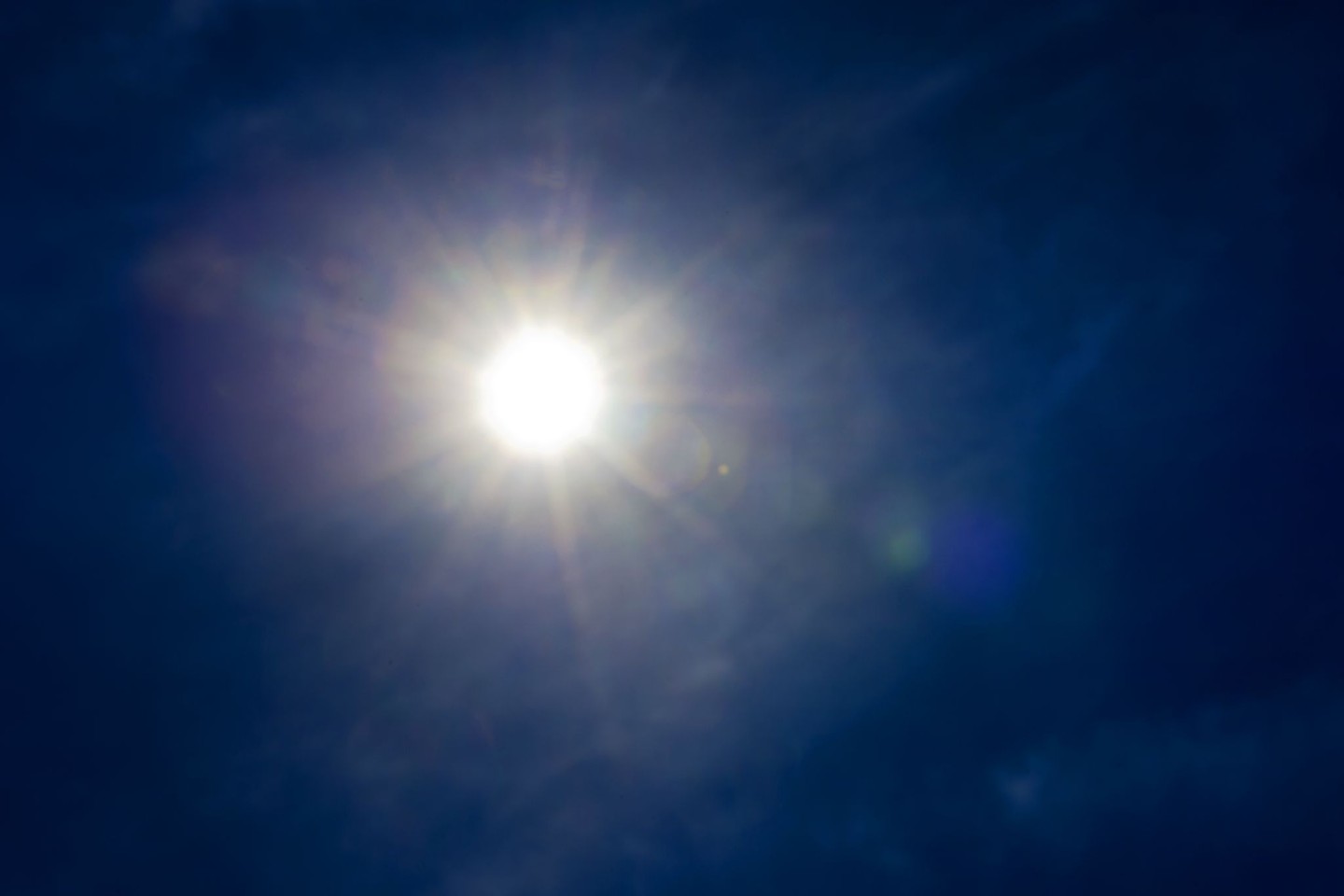 Sonne satt - dadurch steigen auch die Risiken, die mit ultravioletter Strahlung einhergehen.