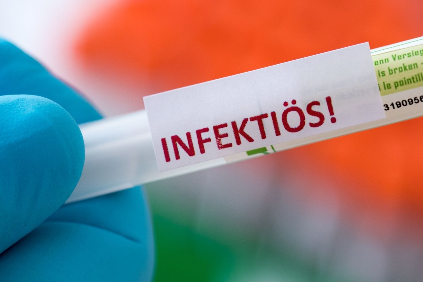 Das RKI zählte seit Beginn der Pandemie 4.767.033 nachgewiesene Infektionen mit Sars-CoV-2.