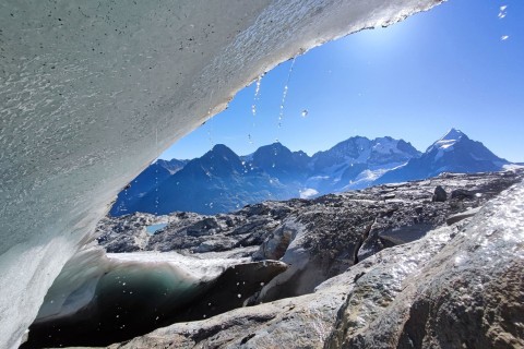 Schweizer Gletscher um zehn Prozent geschmolzen