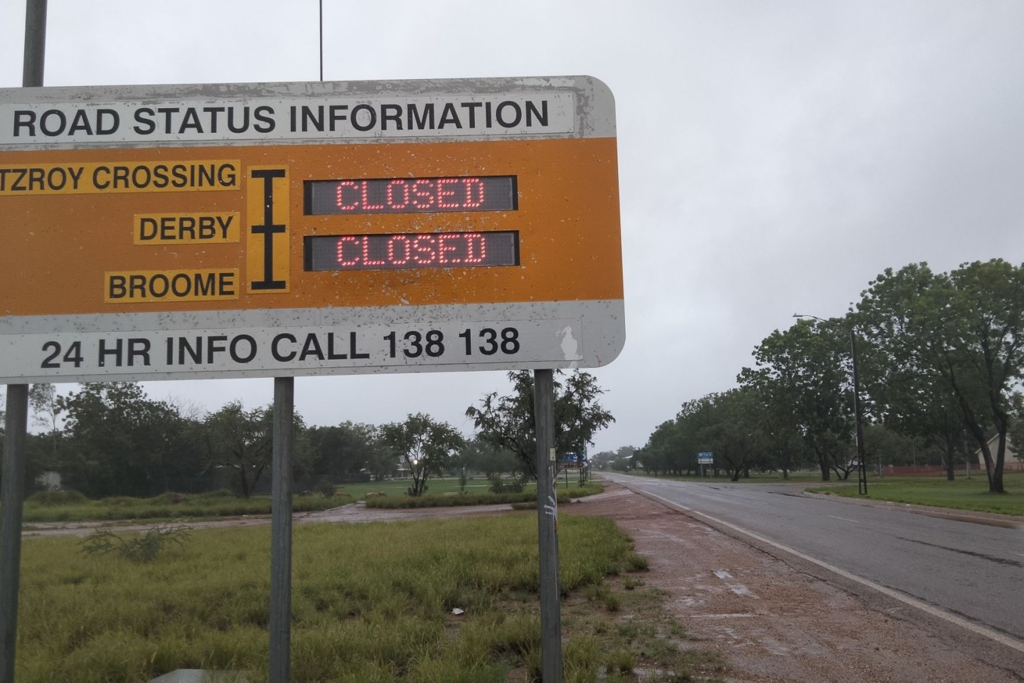 Nach Überschwemmungen sind in der westaustralischen Region Kimberley teilweise die Straßen gesperrt.